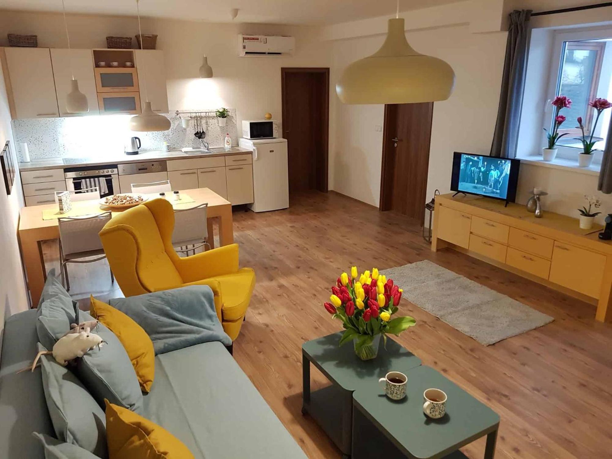 Апартаменты Apartman Pod Kopeckem Микулов Экстерьер фото